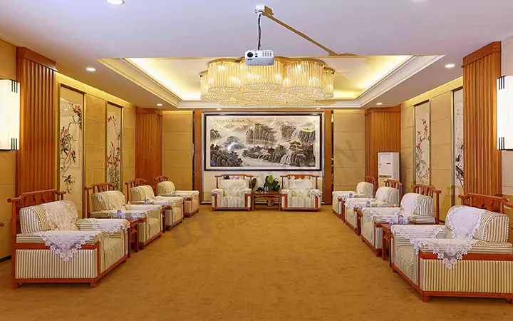 Head Quarter 76,000m²